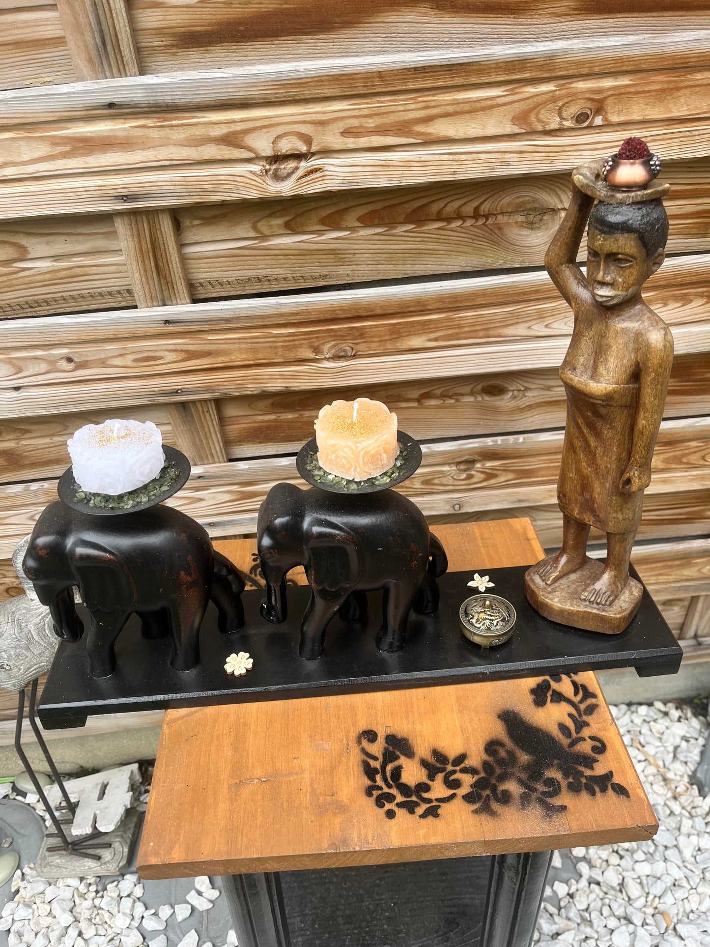 Porte bougies de style africain avec mise à prix à 79,00 euros