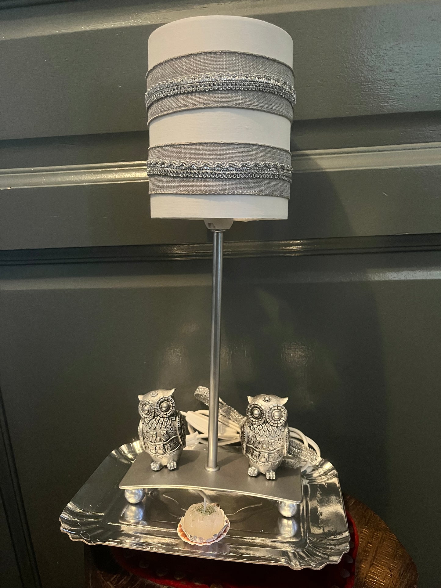 Lampe moderne avec chouettes avec mise à prix a 79,00 euros