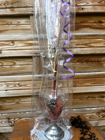 Vase en verre et étain