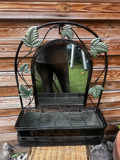 Miroir feuilles et tiroir avec mise à prix à 89,00 euros