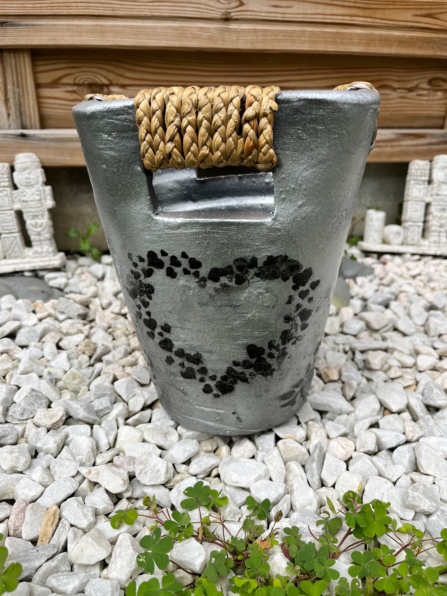 Cache pot pour fleurs