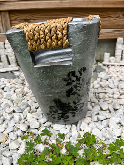 Cache pot pour fleurs