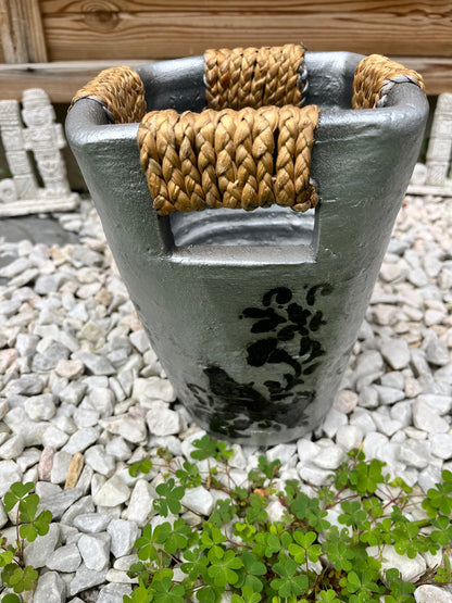 Cache pot pour fleurs