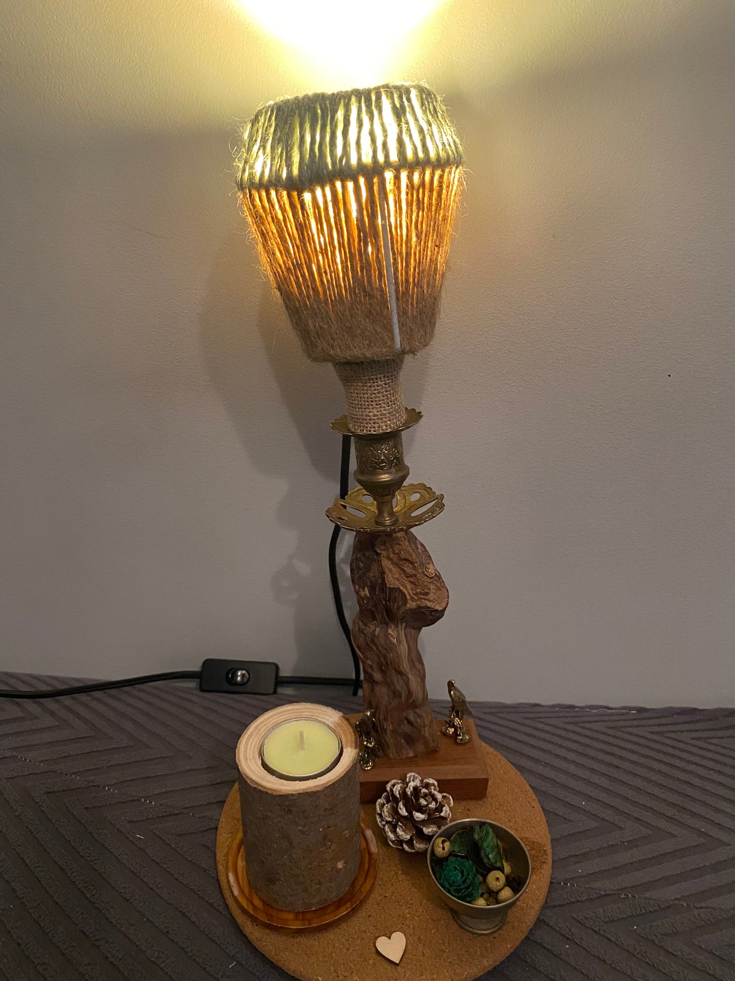 lampe arbre, déco nature avec mise à prix à 39,00 euros